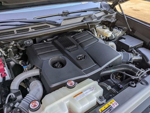 Used 2024 Toyota Tundra SR5 w/ SR5 Premium Package image 12