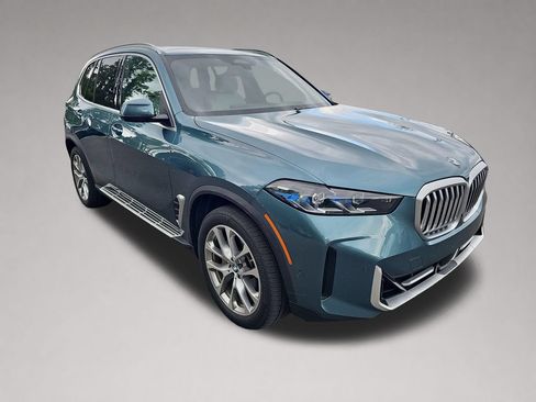 Used 2024 BMW X5 xDrive40i w/ Executive Package AWD/4WD image 1