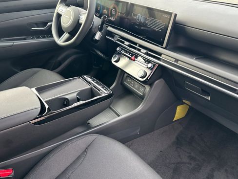 New 2026 Hyundai Tucson SEL image 16