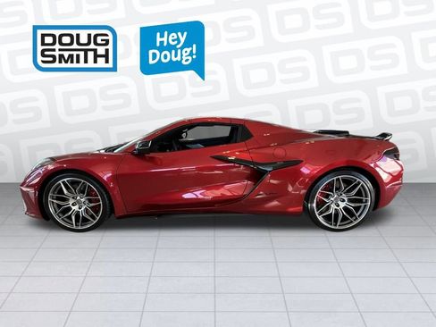 Used 2024 Chevrolet Corvette Z06 RWD image 3