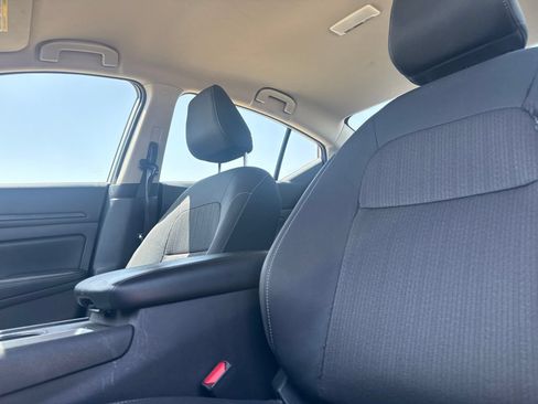Certified 2025 Nissan Altima 2.5 SV FWD image 39