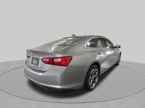 Used 2024 Chevrolet Malibu LT FWD image 25