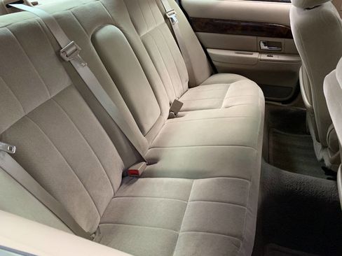 Used 2005 Mercury Grand Marquis GS image 15