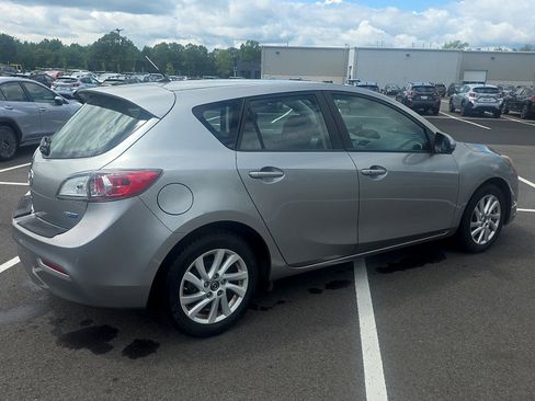 Used 2013 MAZDA MAZDA3 i Touring FWD image 4