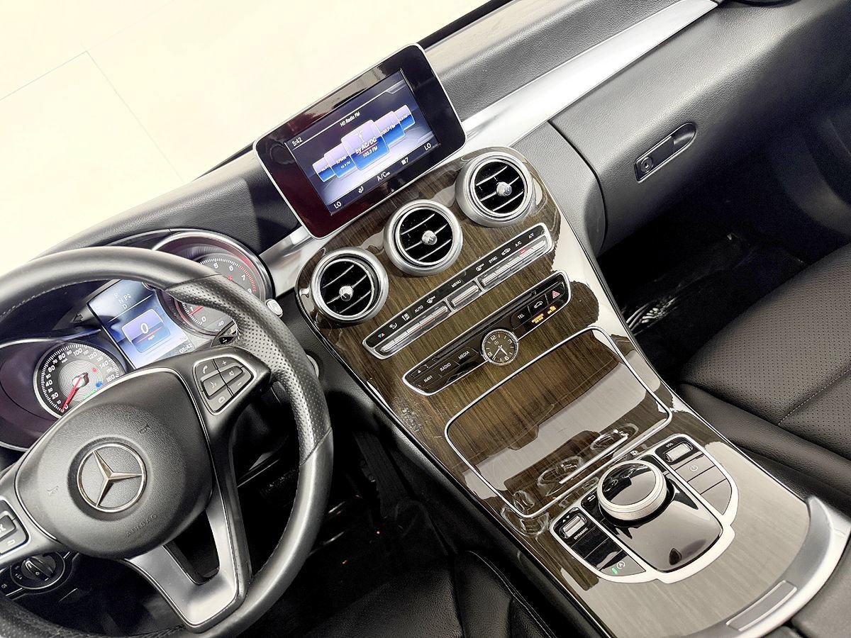 Used 2017 Mercedes-Benz C 300 4MATIC Sedan image 59