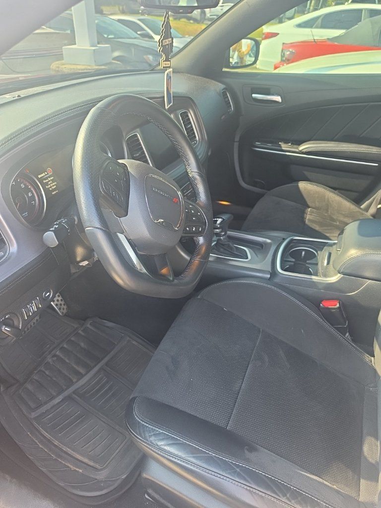 Used 2023 Dodge Charger Scat Pack RWD image 9