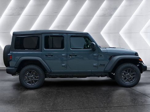 New 2025 Jeep Wrangler Unlimited Sport image 7
