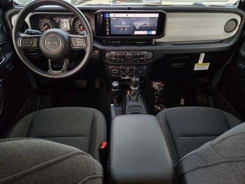 New 2026 Jeep Gladiator Sport AWD/4WD image 9