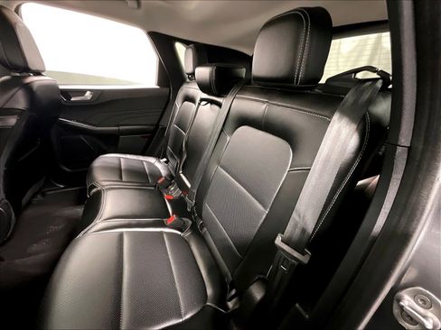 Used 2022 Ford Escape SEL w/ Class II Trailer Tow Package image 15