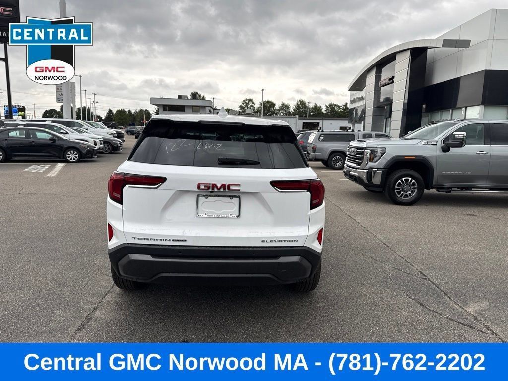 New 2027 GMC Terrain Elevation w/ LPO, Floor Liner Package AWD/4WD image 5