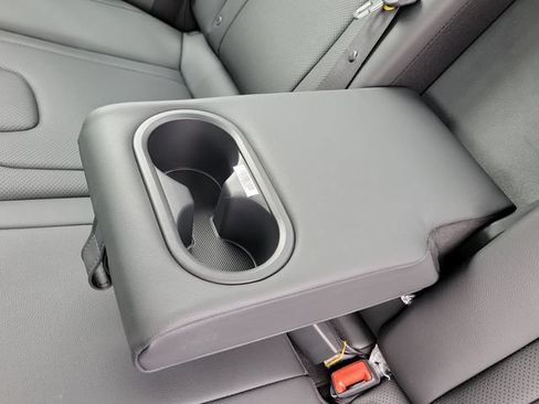 New 2026 Hyundai Elantra SEL Sport FWD image 23