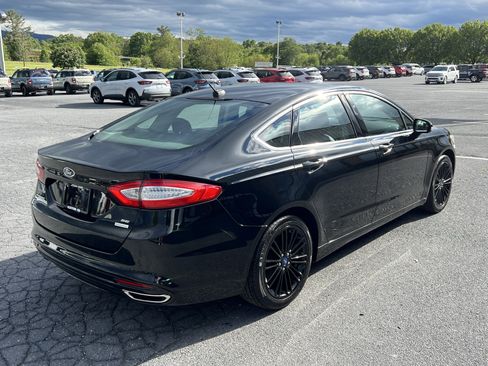 Used 2016 Ford Fusion SE w/ Equipment Group 202A FWD image 6