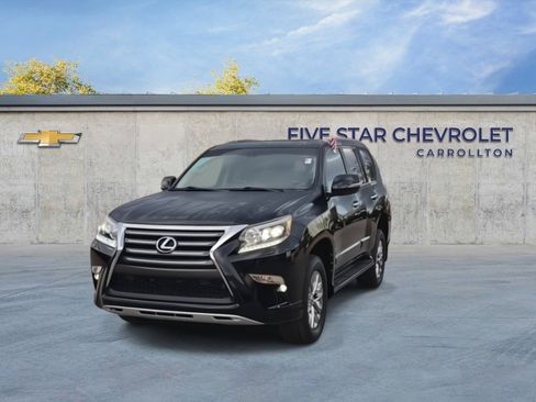 Used 2014 Lexus GX 460 image 3