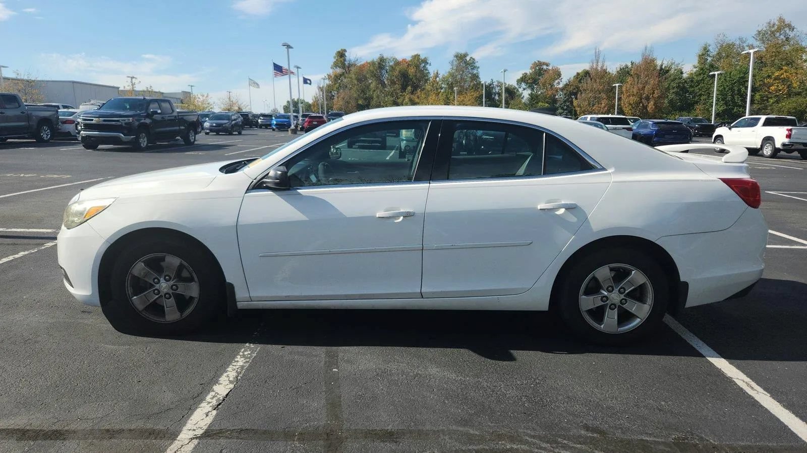 Used 2016 Chevrolet Malibu LS w/ Protection Package FWD image 5