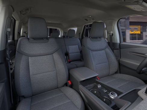 New 2026 Ford Explorer Active AWD/4WD image 10