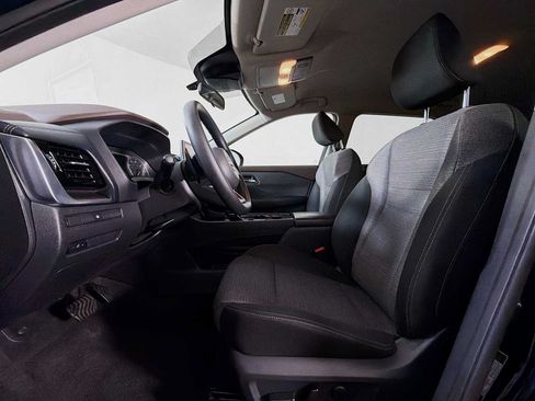 Used 2022 Nissan Rogue SV AWD/4WD image 18