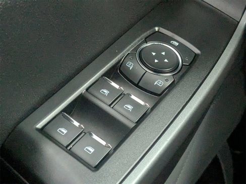 Used 2025 Ford F250 XLT image 26