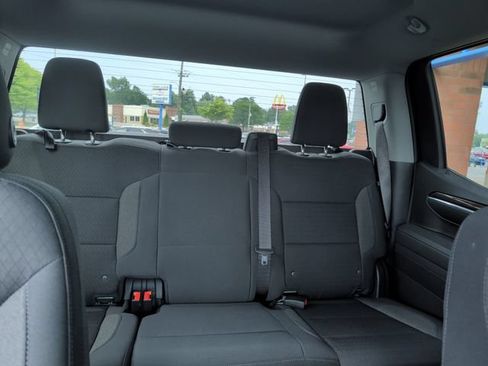 Used 2023 Chevrolet Silverado 1500 LT AWD/4WD image 30