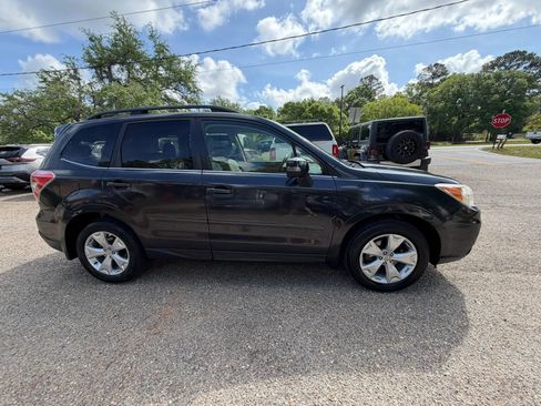 Used 2014 Subaru Forester 2.5i Touring image 4