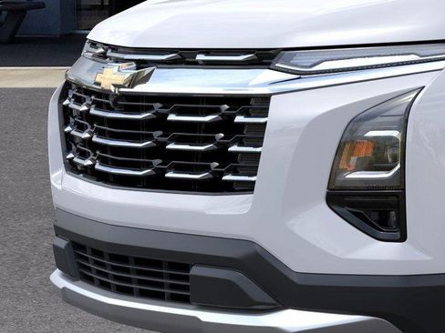 New 2026 Chevrolet Equinox LT w/ Safety and Technology Package image 13