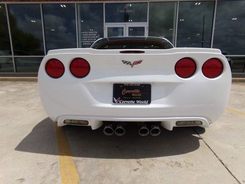 Used 2013 Chevrolet Corvette Grand Sport w/ 3LT Preferred Equipment Group RWD image 6