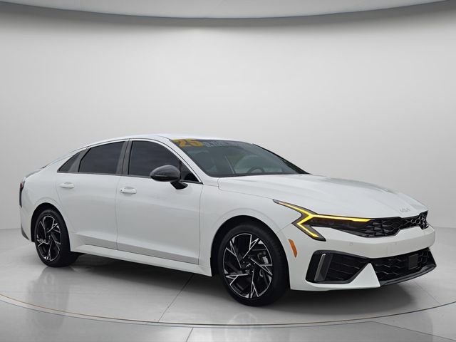 Used 2025 Kia K5 GT-Line FWD image 8