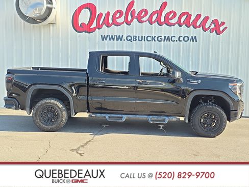 Used 2023 GMC Sierra 1500 AT4 w/ AT4 Premium Package AWD/4WD image 5