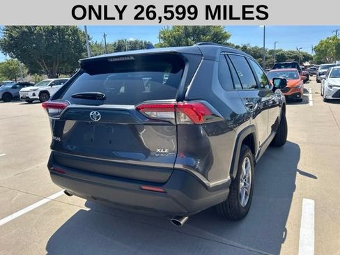 Used 2025 Toyota RAV4 XLE w/ Convenience Package AWD/4WD image 4