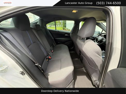 Used 2020 Toyota Corolla SE FWD image 25