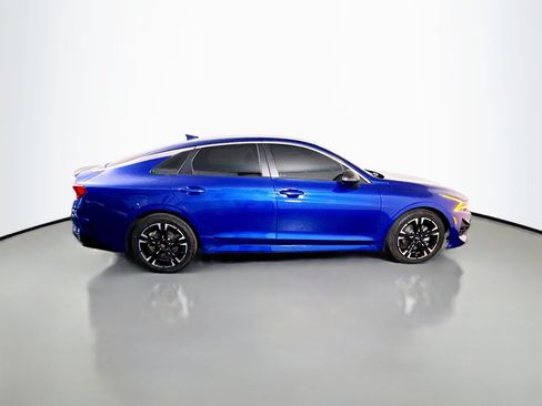 Used 2022 Kia K5 GT-Line FWD image 11