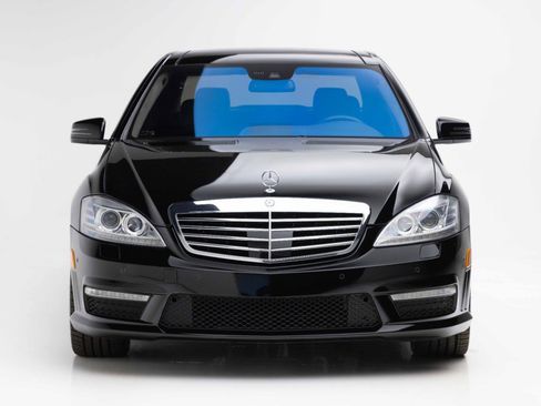 Used 2012 Mercedes-Benz S 63 AMG image 5