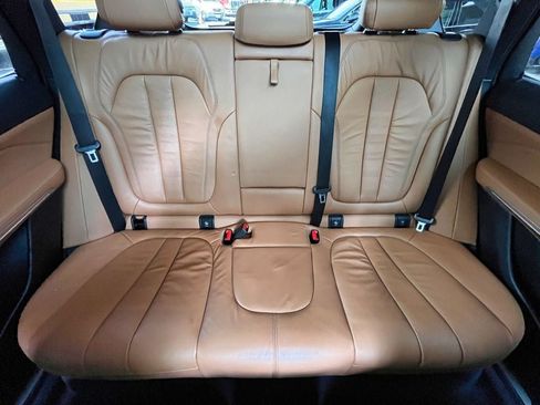 Used 2019 BMW X5 xDrive40i AWD/4WD image 45