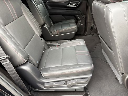 Used 2021 Chevrolet Tahoe RST w/ Luxury Package image 17