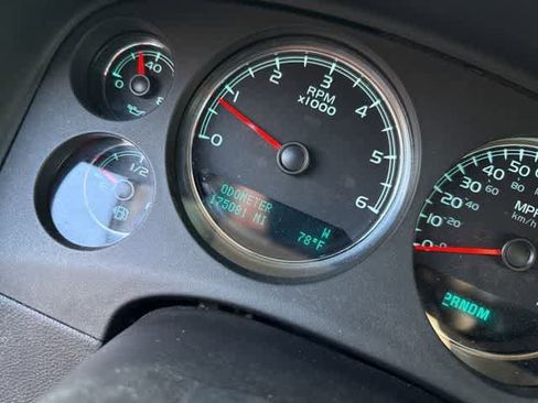 Used 2014 GMC Yukon SLT AWD/4WD image 11