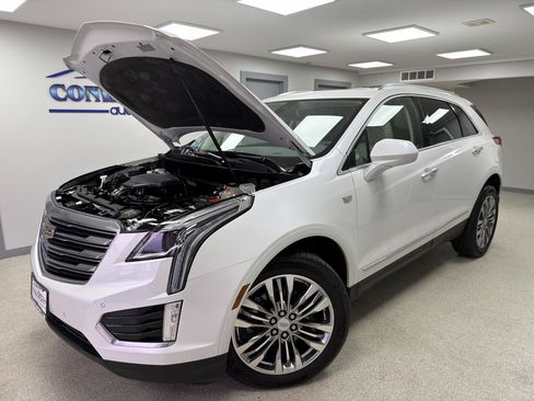 Used 2017 Cadillac XT5 Premium Luxury AWD/4WD image 35