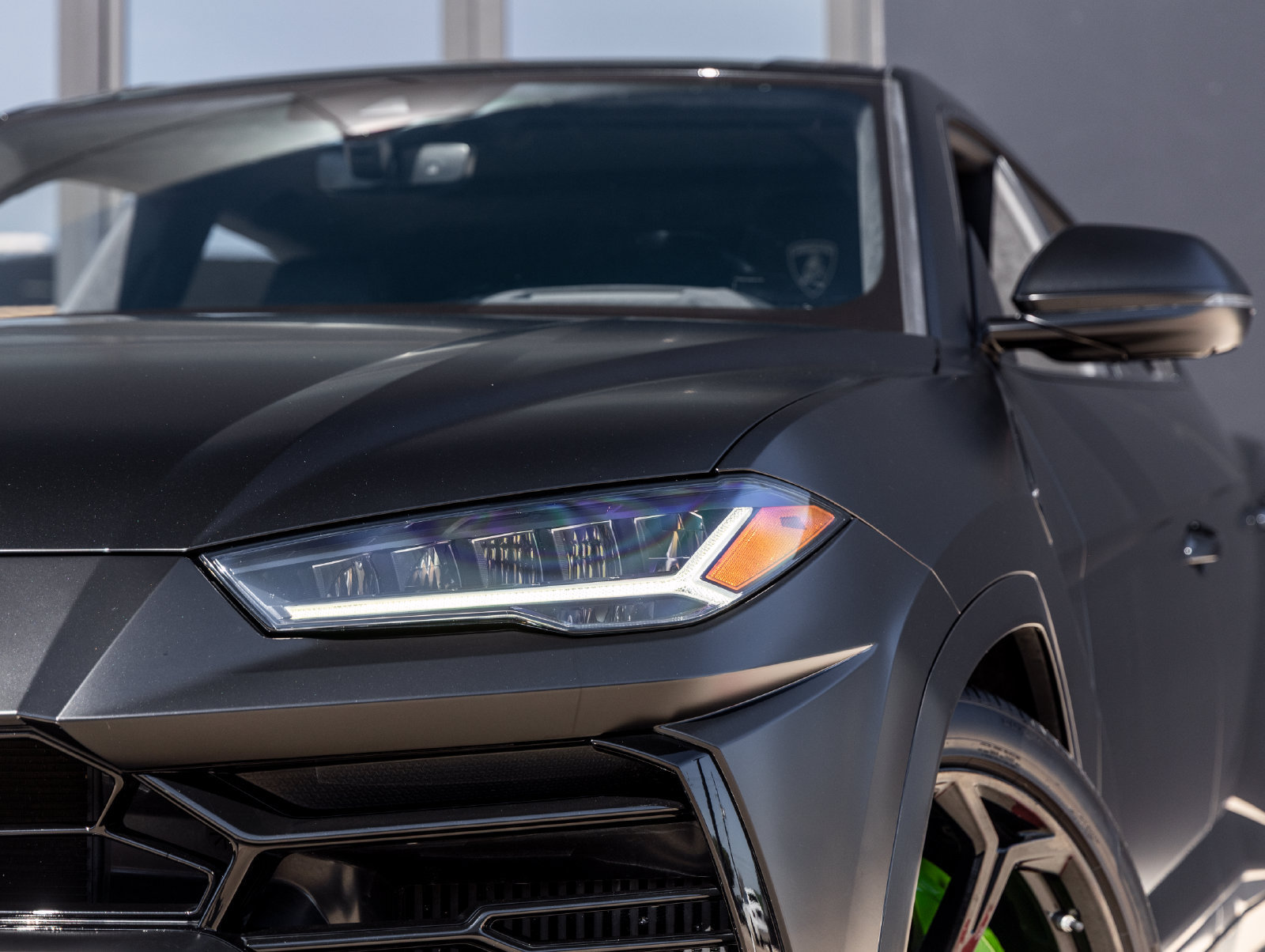 Used 2021 Lamborghini Urus AWD/4WD image 15