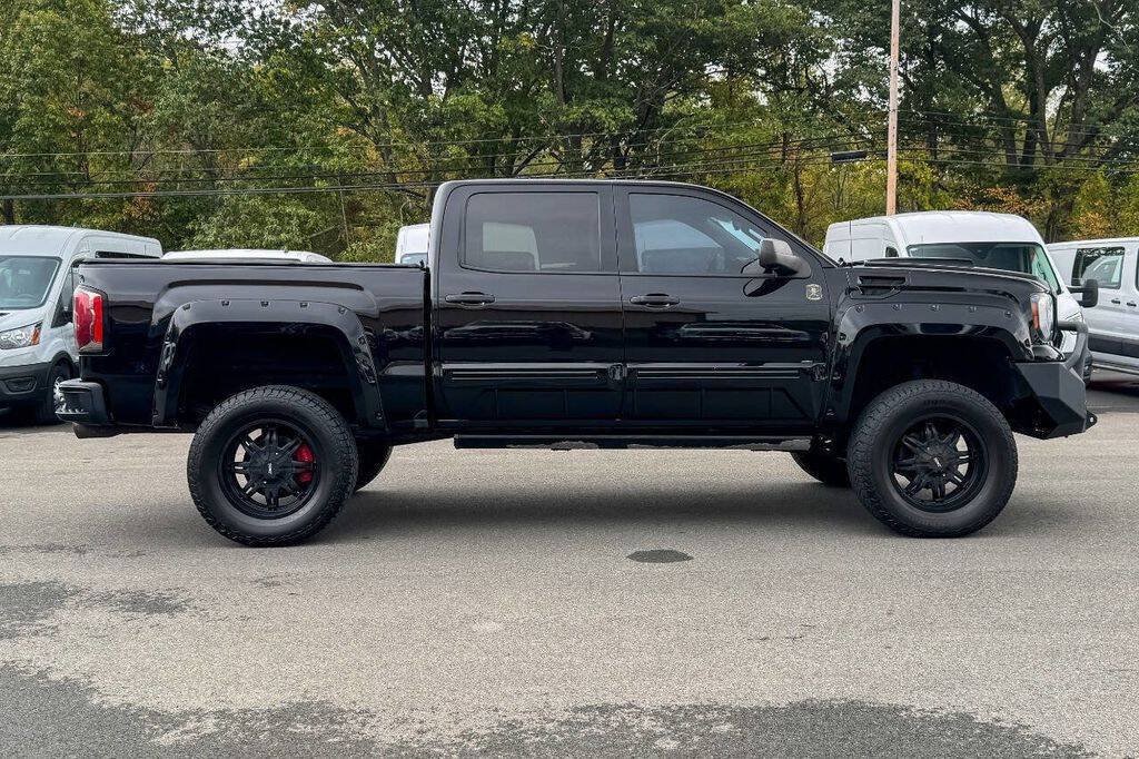 Used 2016 GMC Sierra 1500 SLT w/ SLT Preferred Package AWD/4WD image 2