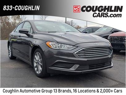 Used 2017 Ford Fusion SE w/ Fusion SE Technology Package