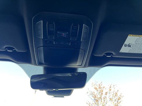 Used 2021 Toyota Highlander XSE image 28