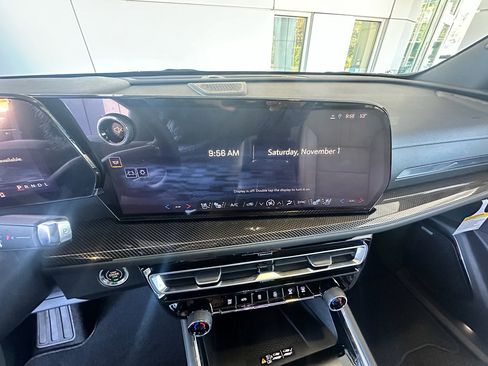 New 2026 Chevrolet Traverse High Country image 18