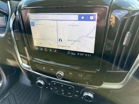 Used 2021 Chevrolet Traverse LT w/ LT Premium Package image 35