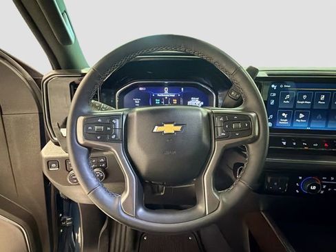 Certified 2024 Chevrolet Silverado 3500 High Country w/ Technology Package image 10