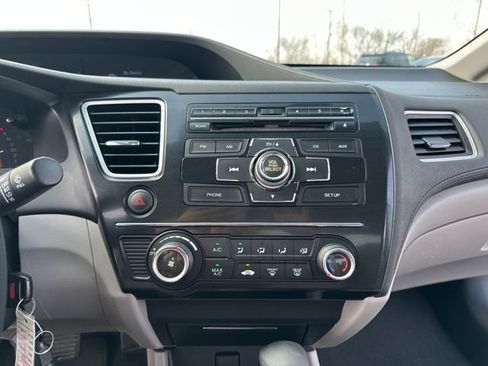 Used 2013 Honda Civic LX image 28