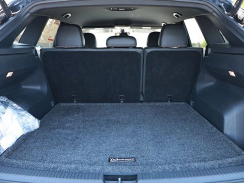 Used 2023 Volkswagen Atlas Cross Sport SE FWD image 10