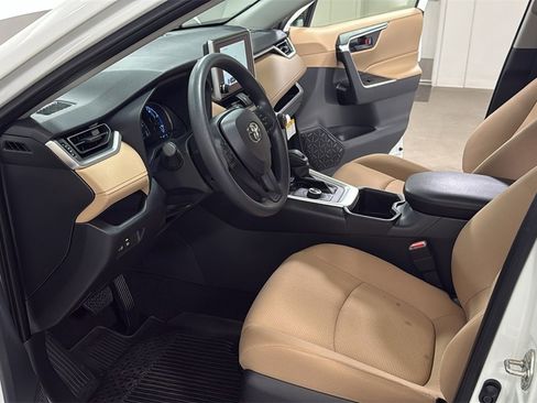 Certified 2025 Toyota RAV4 LE image 12