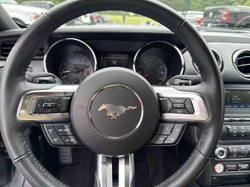 Used 2016 Ford Mustang Coupe w/ Equipment Group 051A RWD image 19