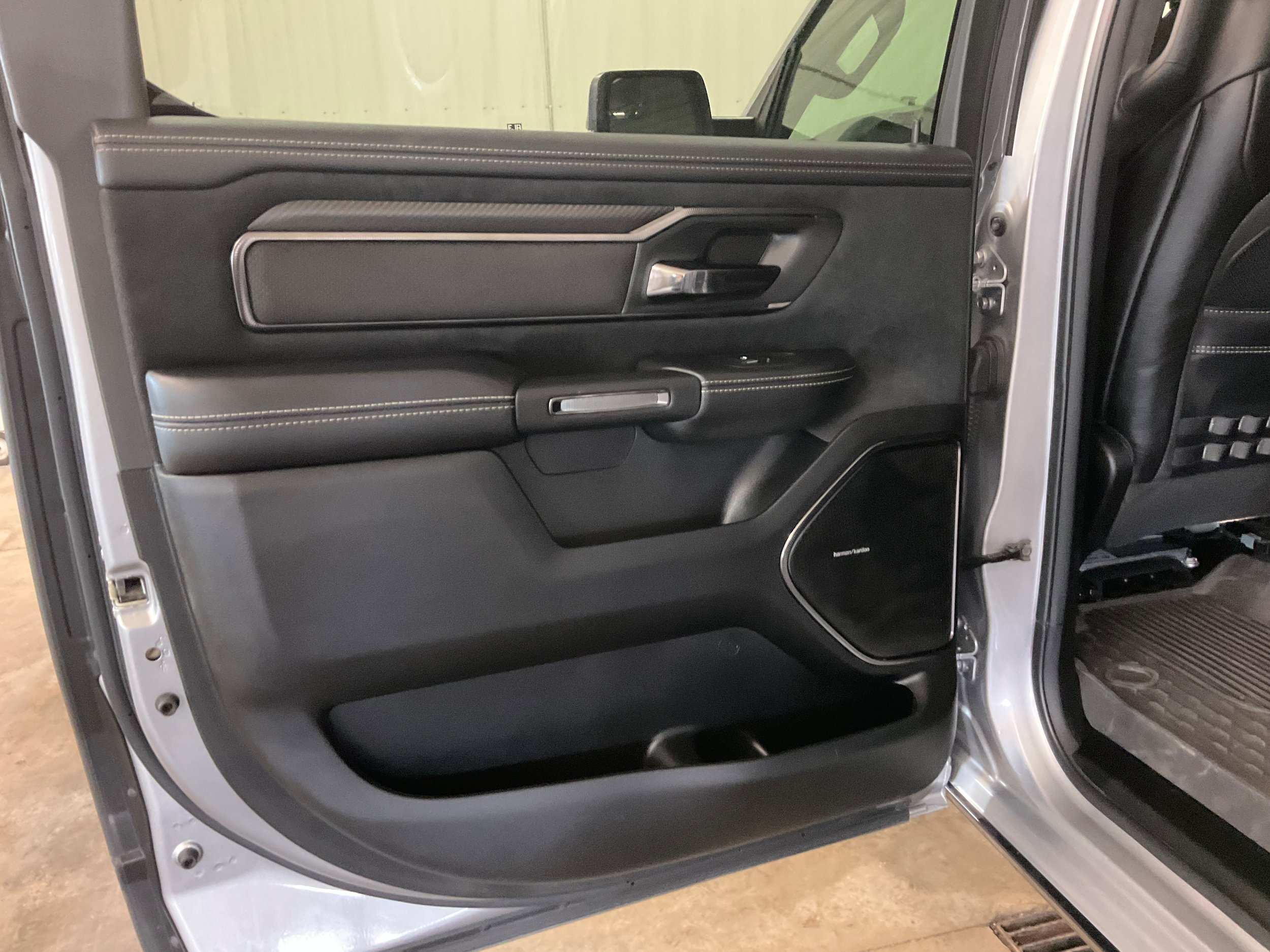 Used 2025 RAM 1500 RHO w/ RHO Level 1 Equipment Group AWD/4WD image 19