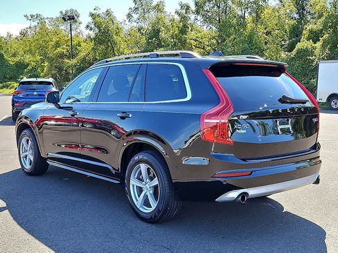 Used 2019 Volvo XC90 T5 Momentum w/ Advanced Package image 4