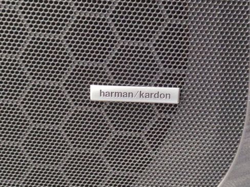 Used 2020 Subaru Ascent Limited w/ Technology Package image 32