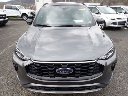Used 2023 Ford Escape ST-Line w/ Tech Pack #1 image 9